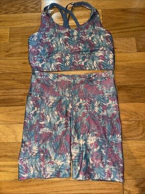 Floral Teal & Pink Women's Two-Piece Active Set